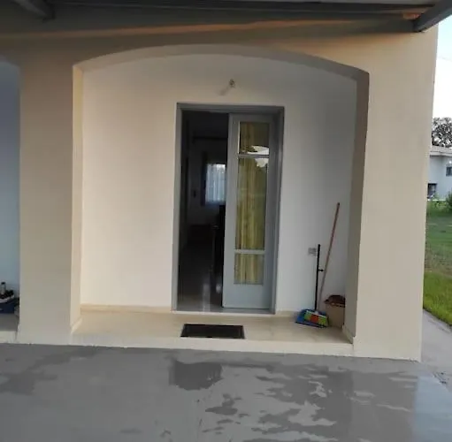 Villageroom1 * Korakokhórion